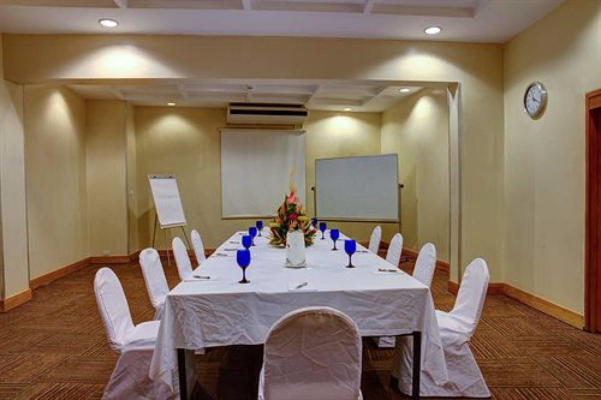 Tanoa Plaza Hotel Suva Zewnętrze zdjęcie